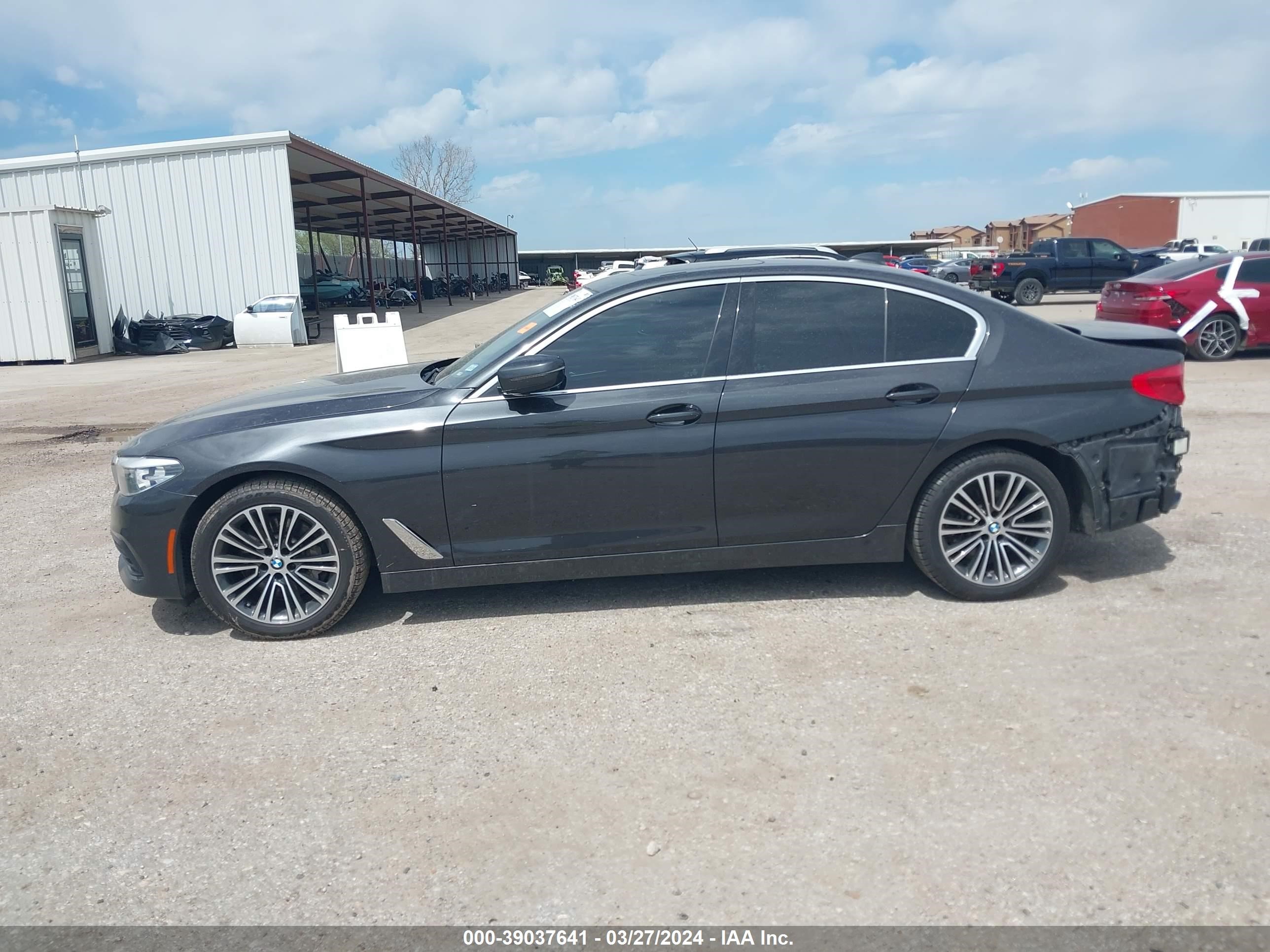 Photo 13 VIN: WBAJE5C53KWW36175 - BMW 5ER 