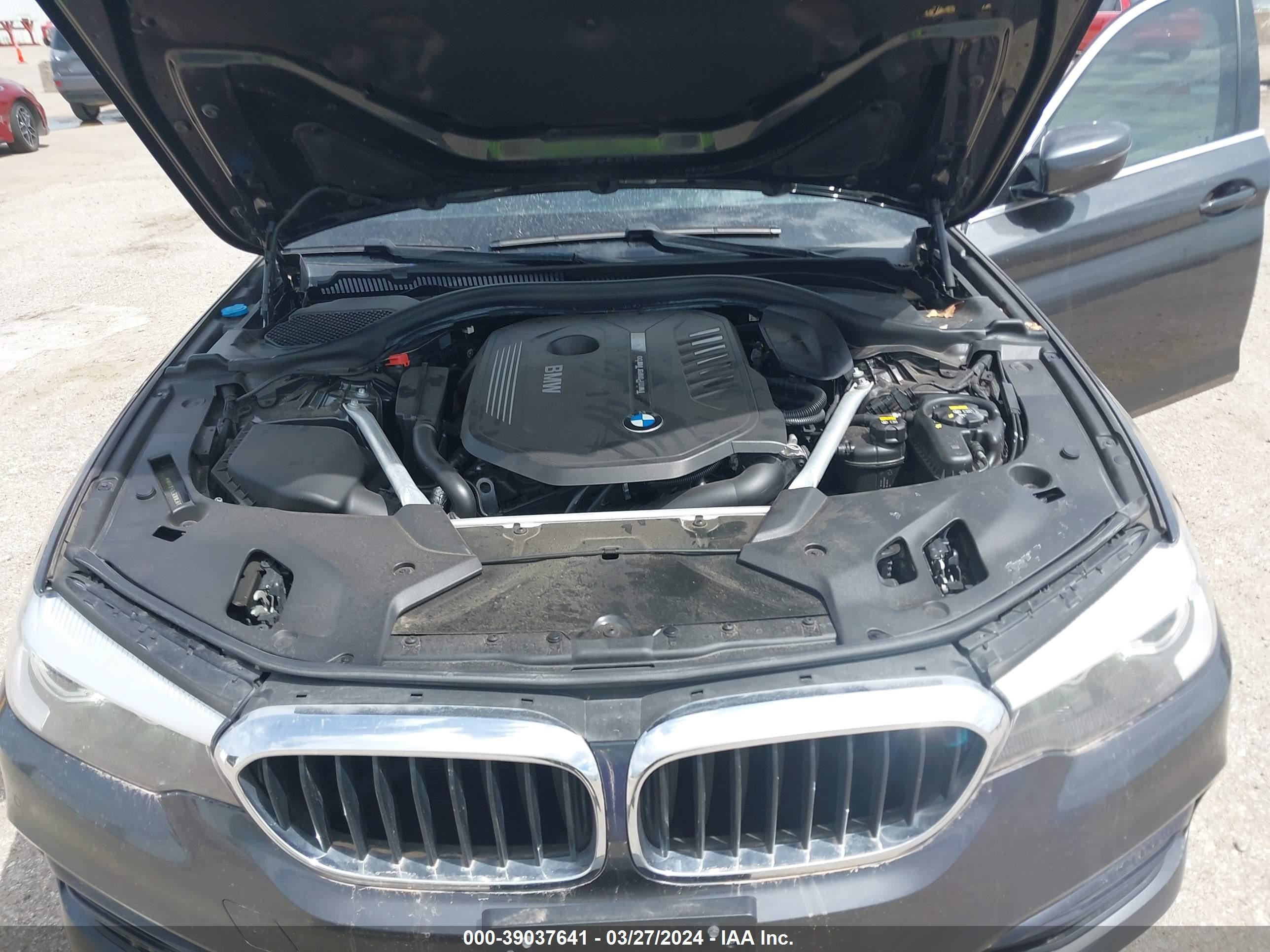 Photo 9 VIN: WBAJE5C53KWW36175 - BMW 5ER 