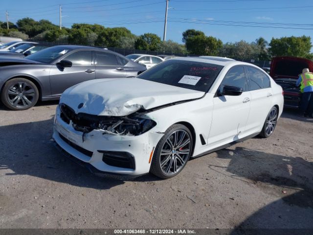 Photo 1 VIN: WBAJE5C54JWA96076 - BMW 540I 