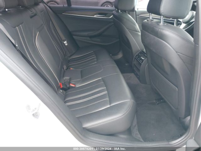 Photo 7 VIN: WBAJE5C55JWA94143 - BMW 540I 