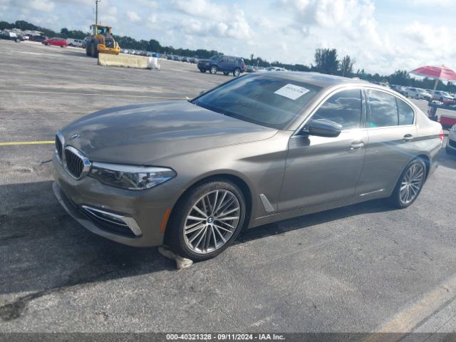 Photo 1 VIN: WBAJE5C55JWA94689 - BMW 540I 