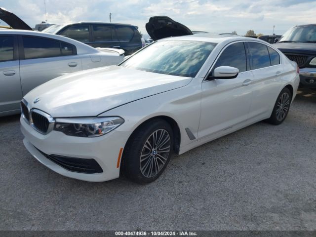 Photo 1 VIN: WBAJE5C55KWW28059 - BMW 540I 