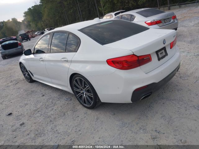 Photo 2 VIN: WBAJE5C56JG918657 - BMW 540I 