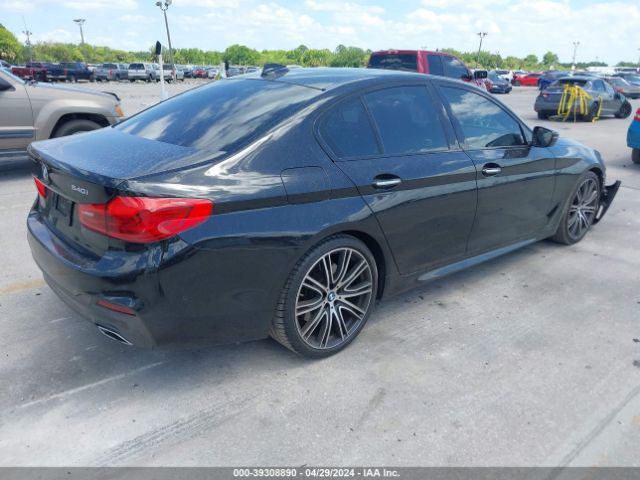 Photo 3 VIN: WBAJE5C56JWA96905 - BMW 540I 