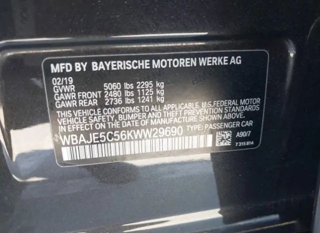 Photo 8 VIN: WBAJE5C56KWW29690 - BMW 5 SERIES 