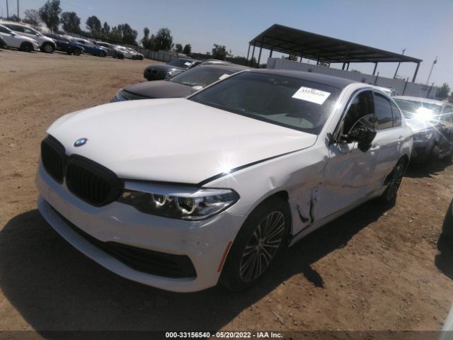 Photo 1 VIN: WBAJE5C56KWW33755 - BMW 5 SERIES 