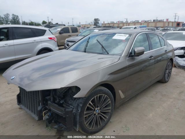 Photo 1 VIN: WBAJE5C57KWW17595 - BMW 540I 