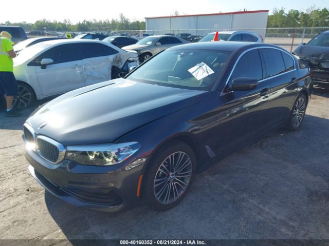 Photo 1 VIN: WBAJE5C57KWW22182 - BMW 540I 