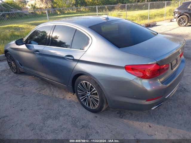 Photo 2 VIN: WBAJE5C58JWA93830 - BMW 540I 