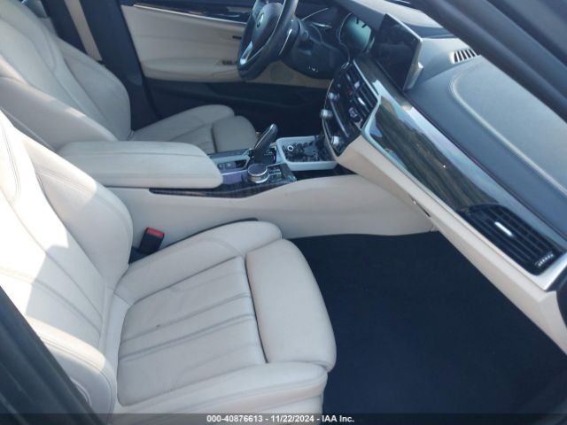 Photo 4 VIN: WBAJE5C58JWA93830 - BMW 540I 