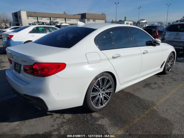 Photo 3 VIN: WBAJE5C58JWA94640 - BMW 540I 