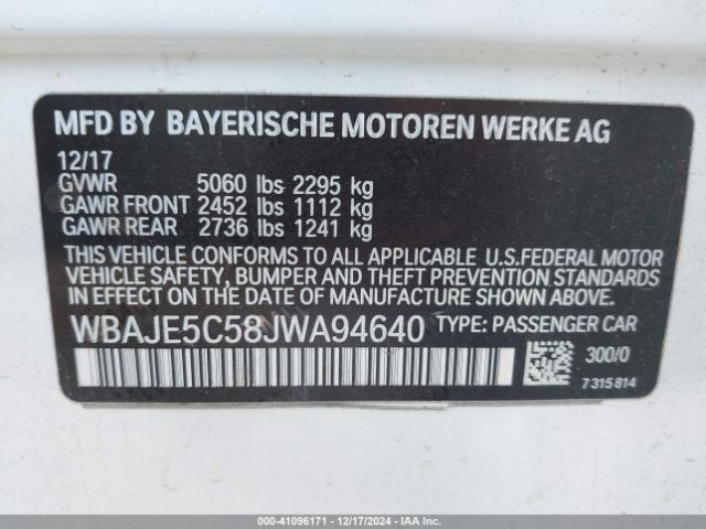 Photo 8 VIN: WBAJE5C58JWA94640 - BMW 540I 