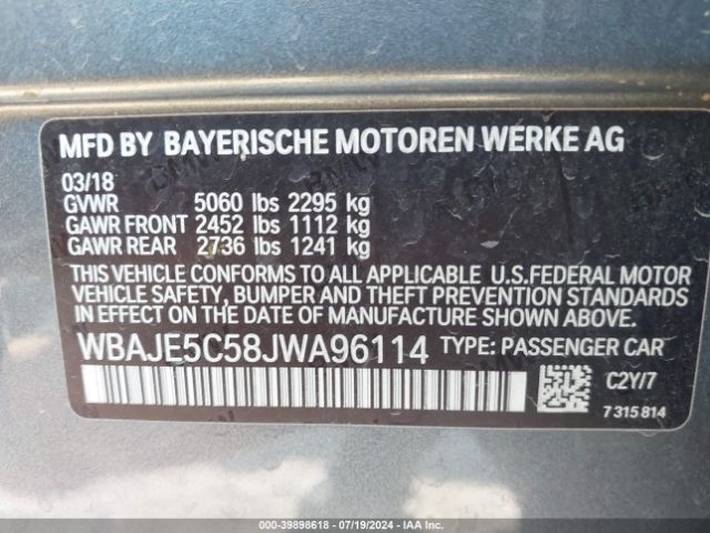 Photo 8 VIN: WBAJE5C58JWA96114 - BMW 540I 