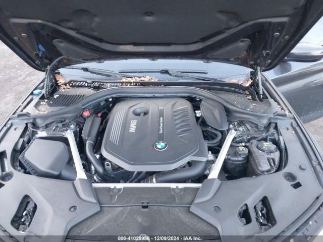 Photo 9 VIN: WBAJE5C59JWA95005 - BMW 540I 