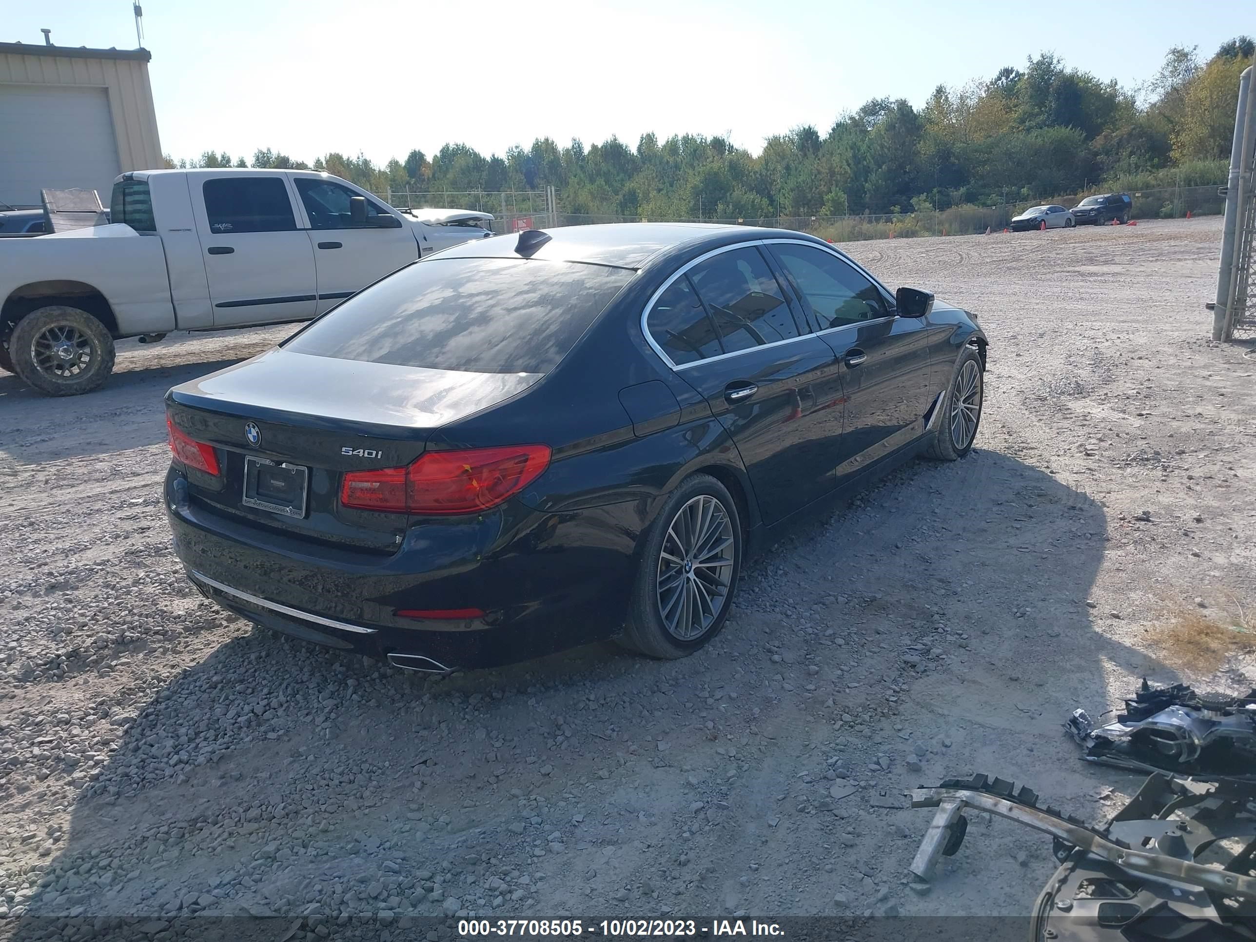 Photo 3 VIN: WBAJE5C59JWA95229 - BMW 5ER 