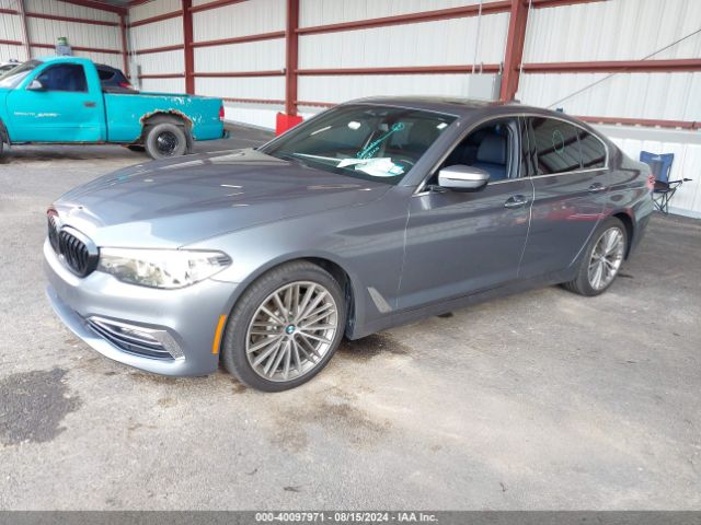 Photo 1 VIN: WBAJE5C5XJWA97538 - BMW 540I 