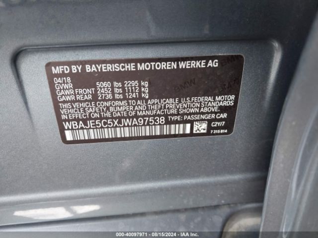 Photo 8 VIN: WBAJE5C5XJWA97538 - BMW 540I 