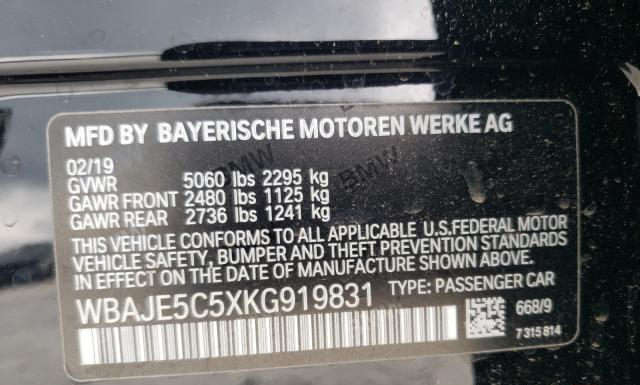 Photo 9 VIN: WBAJE5C5XKG919831 - BMW 540 