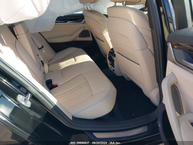 Photo 7 VIN: WBAJE7C30HG890312 - BMW 540I 