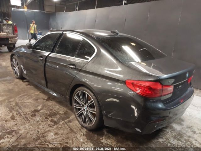 Photo 2 VIN: WBAJE7C31HG887399 - BMW 540I 