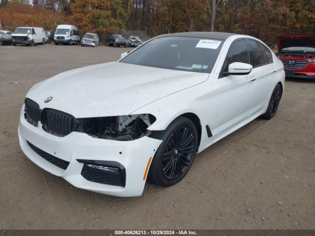 Photo 5 VIN: WBAJE7C31HG887757 - BMW 540I 