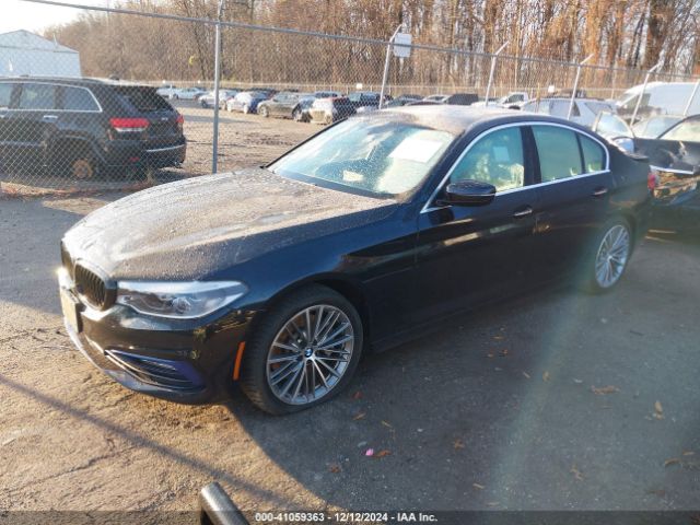 Photo 1 VIN: WBAJE7C33HG887176 - BMW 540I 