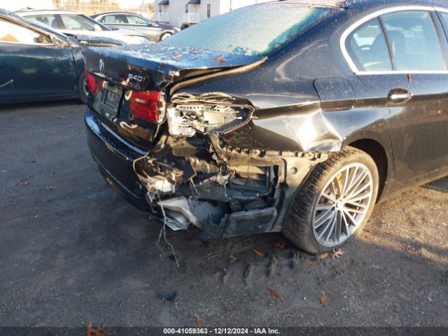 Photo 5 VIN: WBAJE7C33HG887176 - BMW 540I 