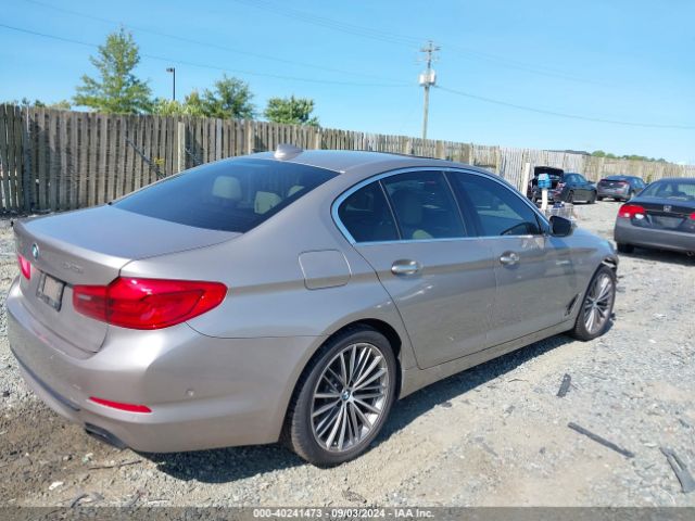 Photo 3 VIN: WBAJE7C34HG887106 - BMW 540I 