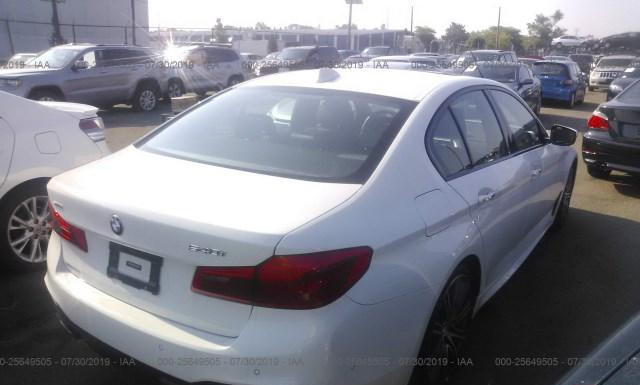 Photo 3 VIN: WBAJE7C38HG887352 - BMW 540 