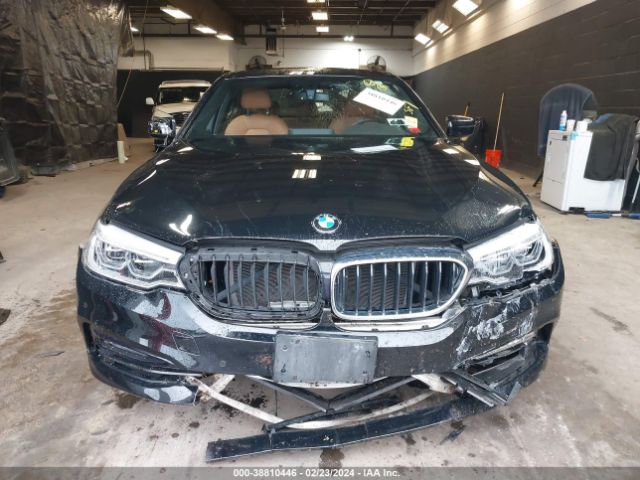 Photo 5 VIN: WBAJE7C38HG887383 - BMW 540I 