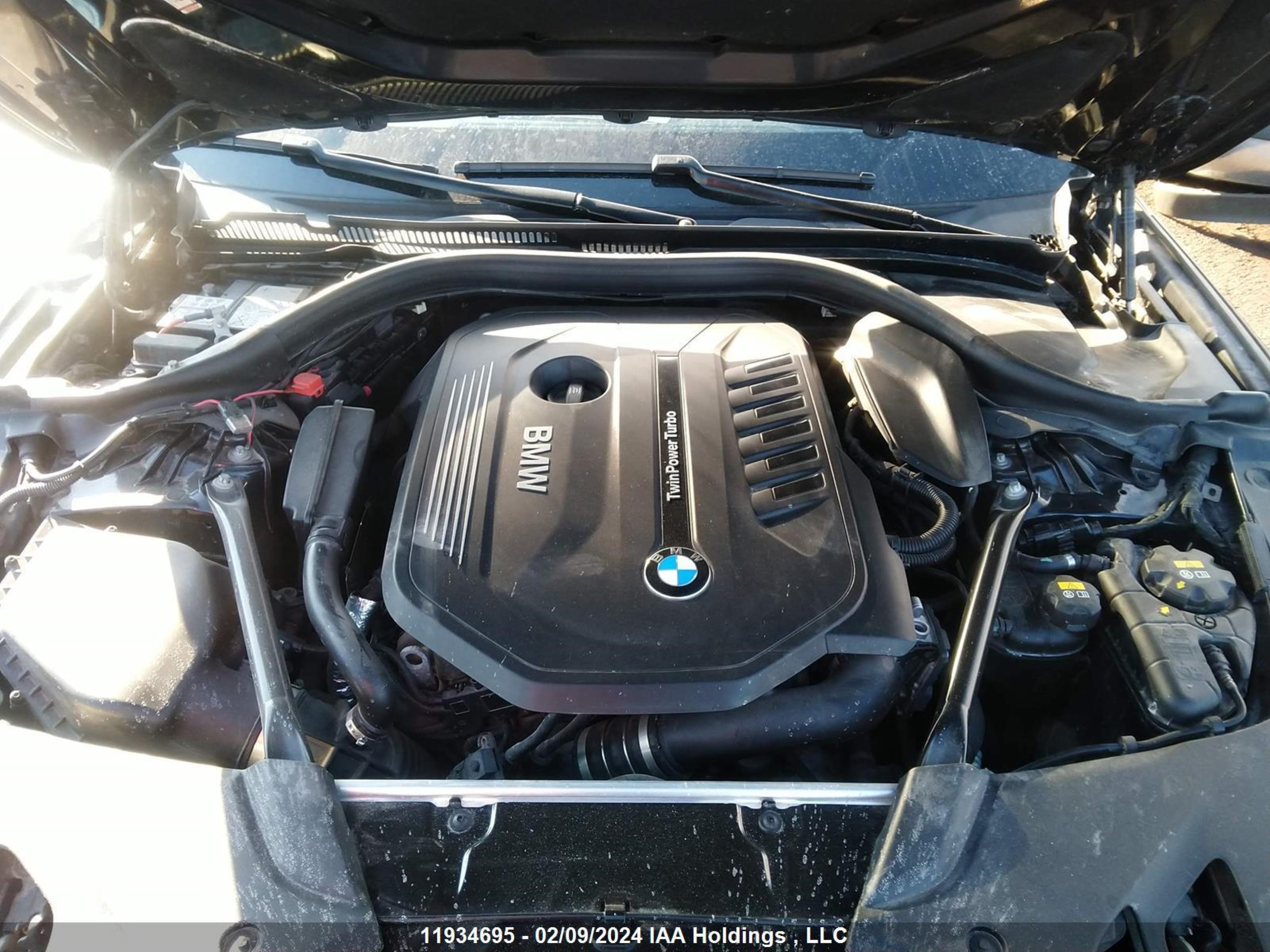 Photo 9 VIN: WBAJE7C3XHG478821 - BMW 5ER 