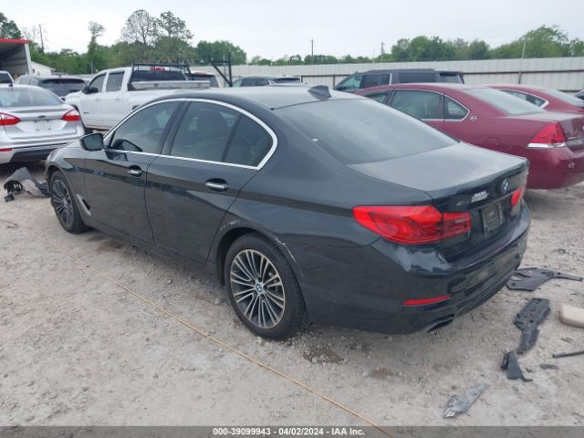 Photo 2 VIN: WBAJE7C50JWC55347 - BMW 540I 