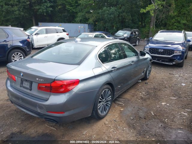 Photo 3 VIN: WBAJE7C50JWC55848 - BMW 540I 