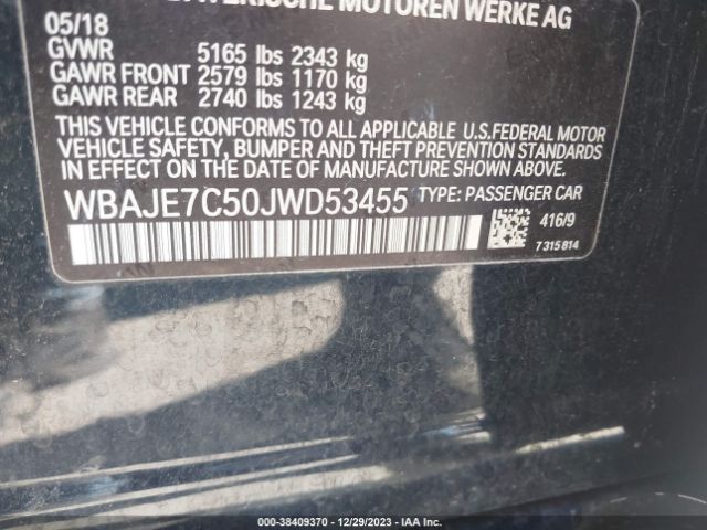 Photo 8 VIN: WBAJE7C50JWD53455 - BMW 5 SERIES 