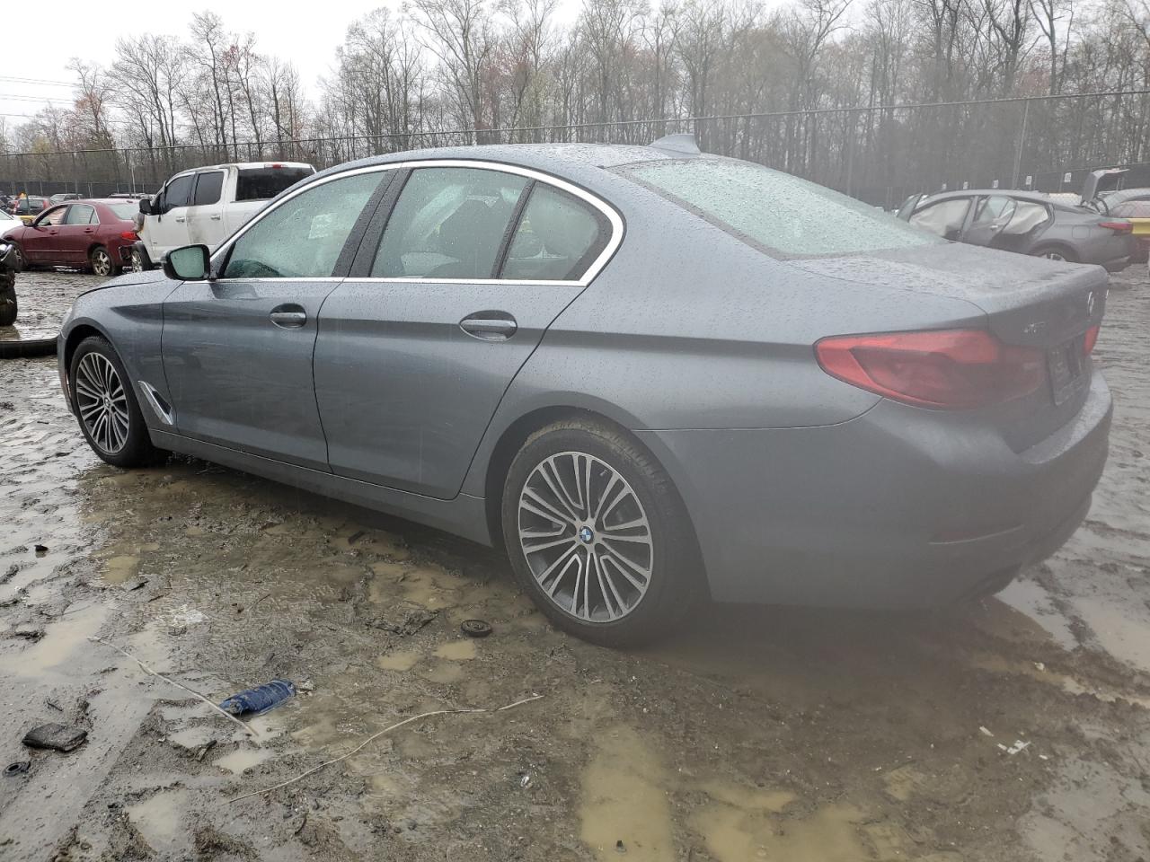 Photo 1 VIN: WBAJE7C50KWD55336 - BMW 5 SERIES 