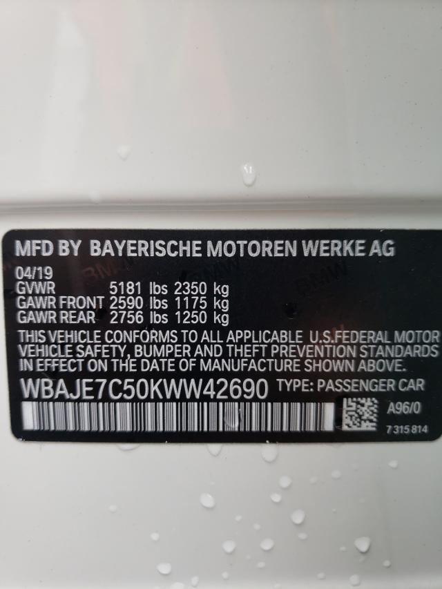 Photo 9 VIN: WBAJE7C50KWW42690 - BMW 540 XI 