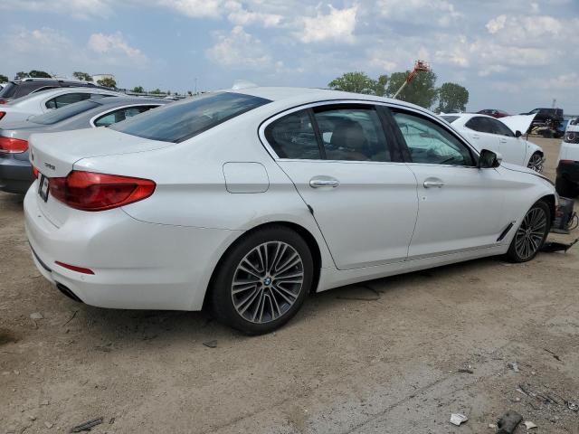 Photo 2 VIN: WBAJE7C51JWC55499 - BMW 5 SERIES 