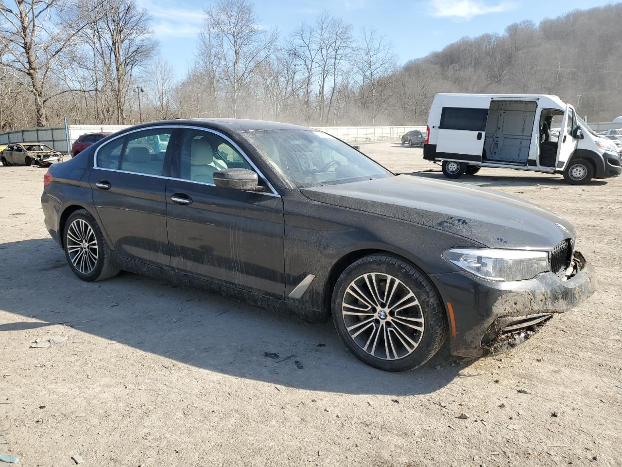 Photo 3 VIN: WBAJE7C51JWD49575 - BMW 5ER 