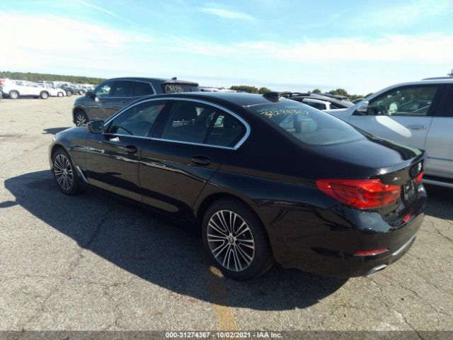 Photo 2 VIN: WBAJE7C51KWW16843 - BMW 540 XI 