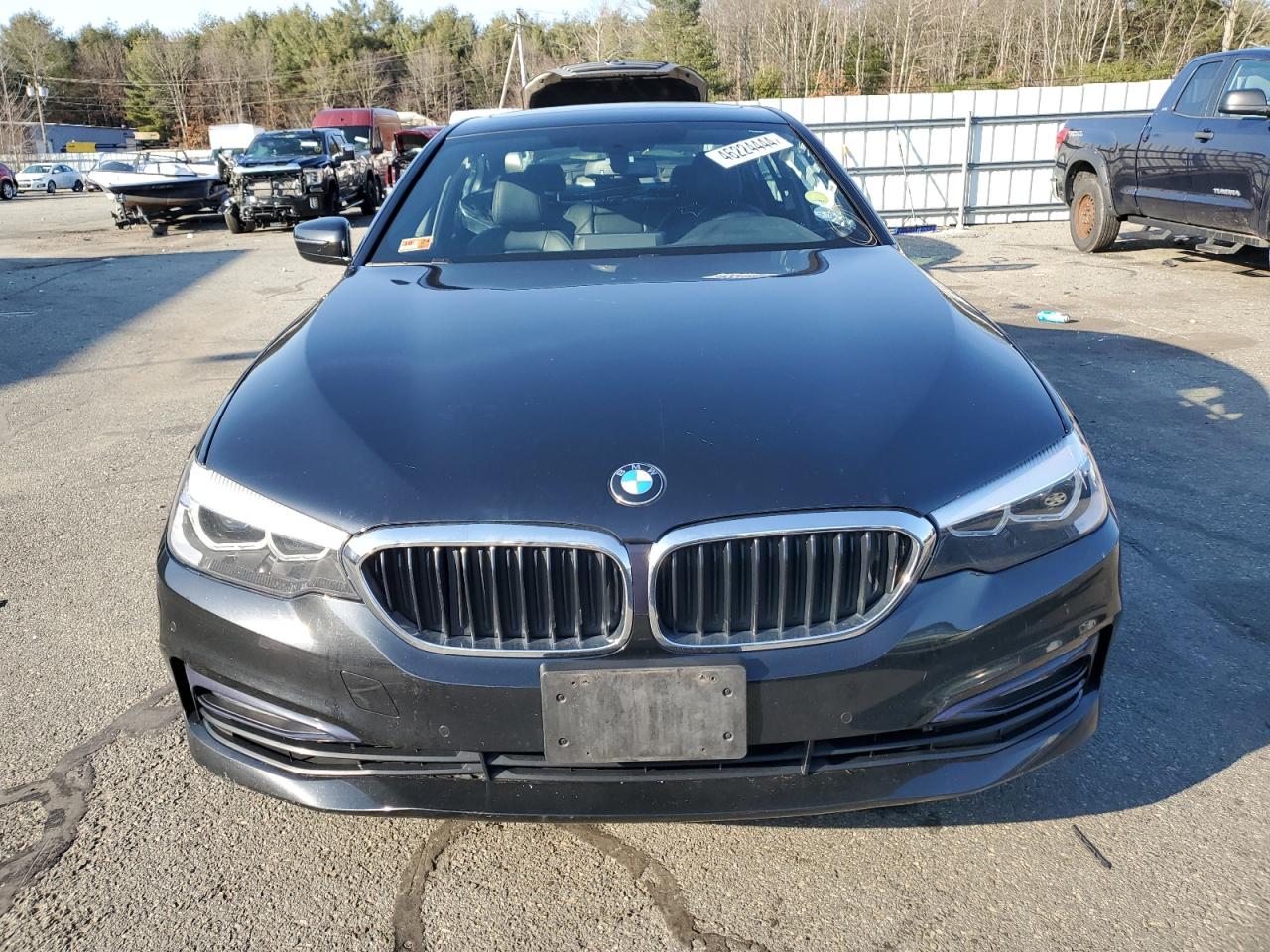 Photo 4 VIN: WBAJE7C52JWC57147 - BMW 5 SERIES 