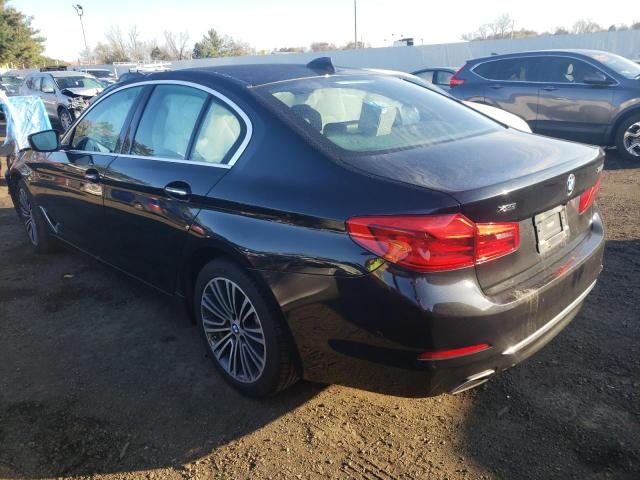 Photo 1 VIN: WBAJE7C52JWC57388 - BMW 5 SERIES 