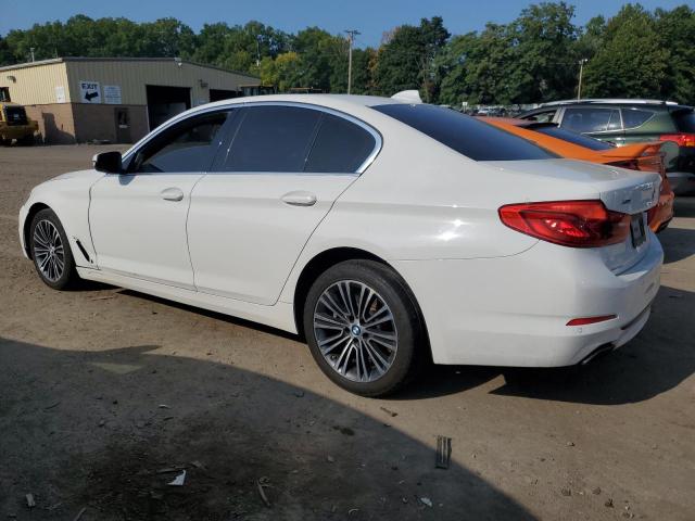 Photo 1 VIN: WBAJE7C52KWW07553 - BMW 540 XI 