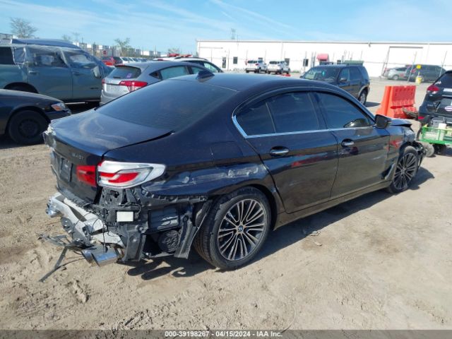 Photo 3 VIN: WBAJE7C53JWC57156 - BMW 540I 