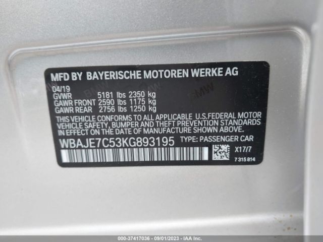 Photo 8 VIN: WBAJE7C53KG893195 - BMW 540I 