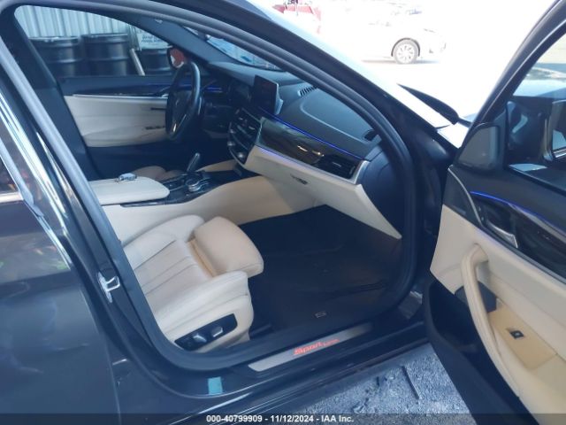 Photo 4 VIN: WBAJE7C54JWC56954 - BMW 540I 