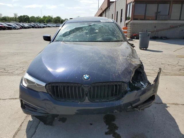 Photo 4 VIN: WBAJE7C54JWD49585 - BMW 540 XI 