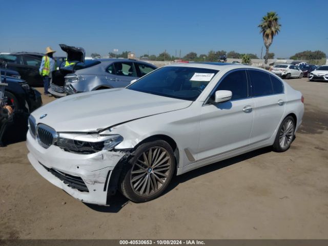 Photo 1 VIN: WBAJE7C54JWD52969 - BMW 540I 