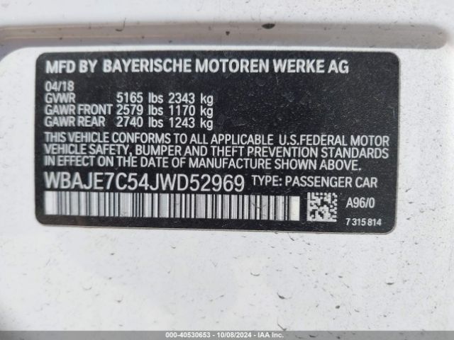 Photo 8 VIN: WBAJE7C54JWD52969 - BMW 540I 