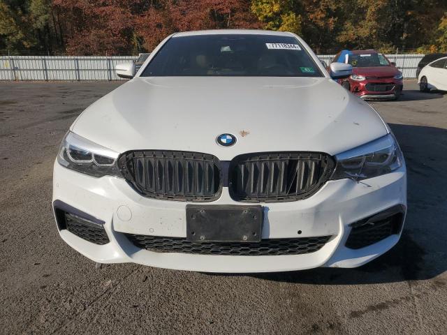 Photo 4 VIN: WBAJE7C55JWD52169 - BMW 540 XI 