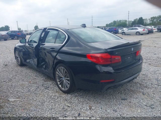 Photo 2 VIN: WBAJE7C55KWW06459 - BMW 540I 